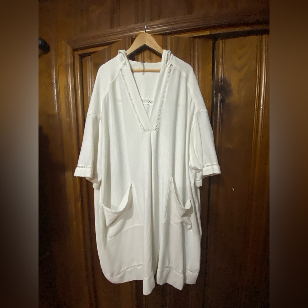 Free People Kaftan - Picture 2 of 11